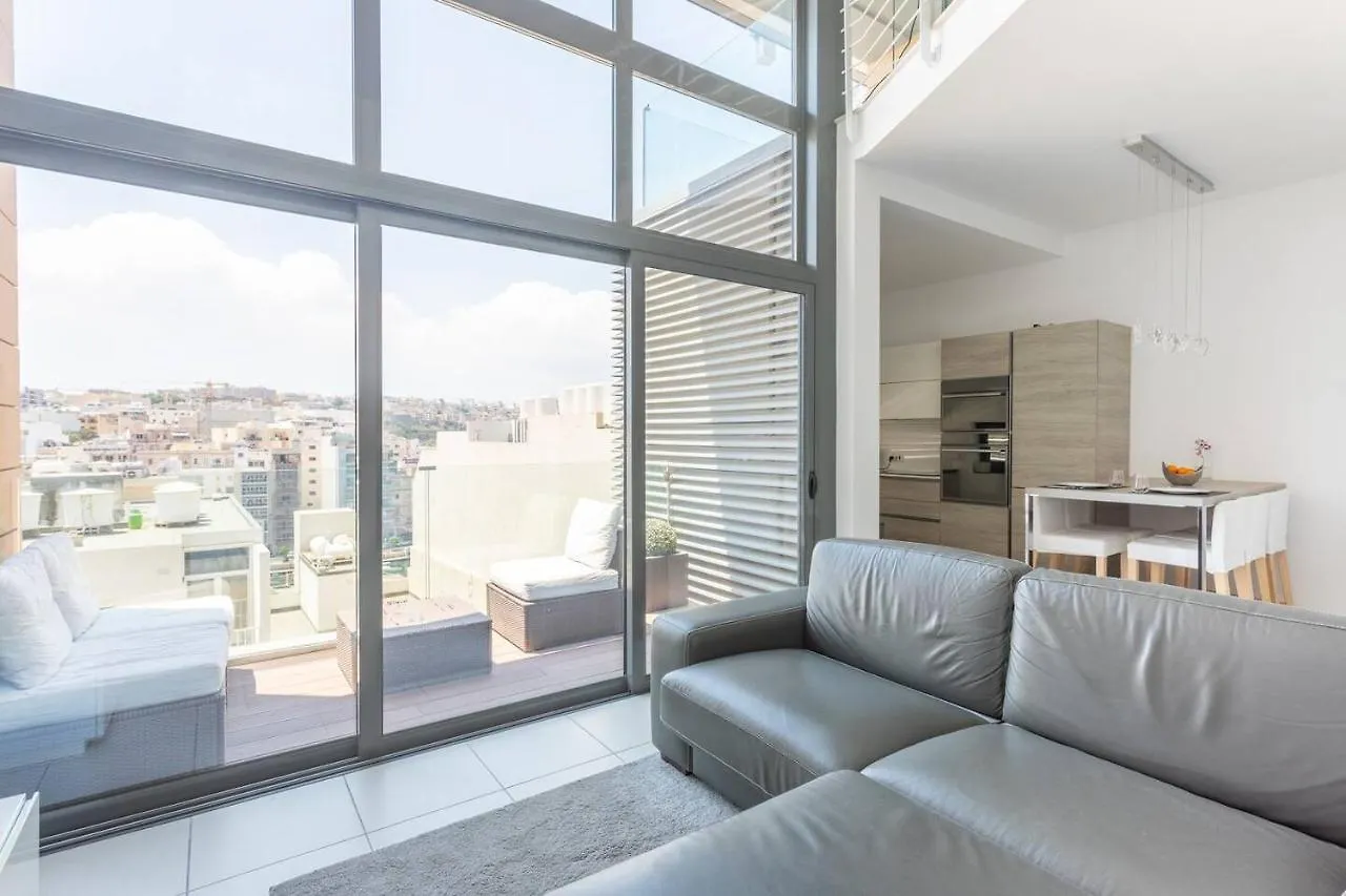 Portomaso - Modern Duplex Apartment