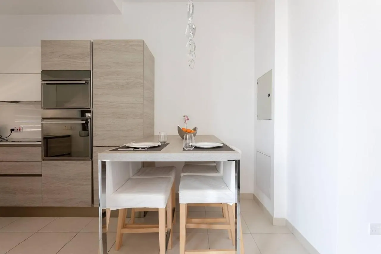 Portomaso - Modern Duplex Apartment  Saint Julian's