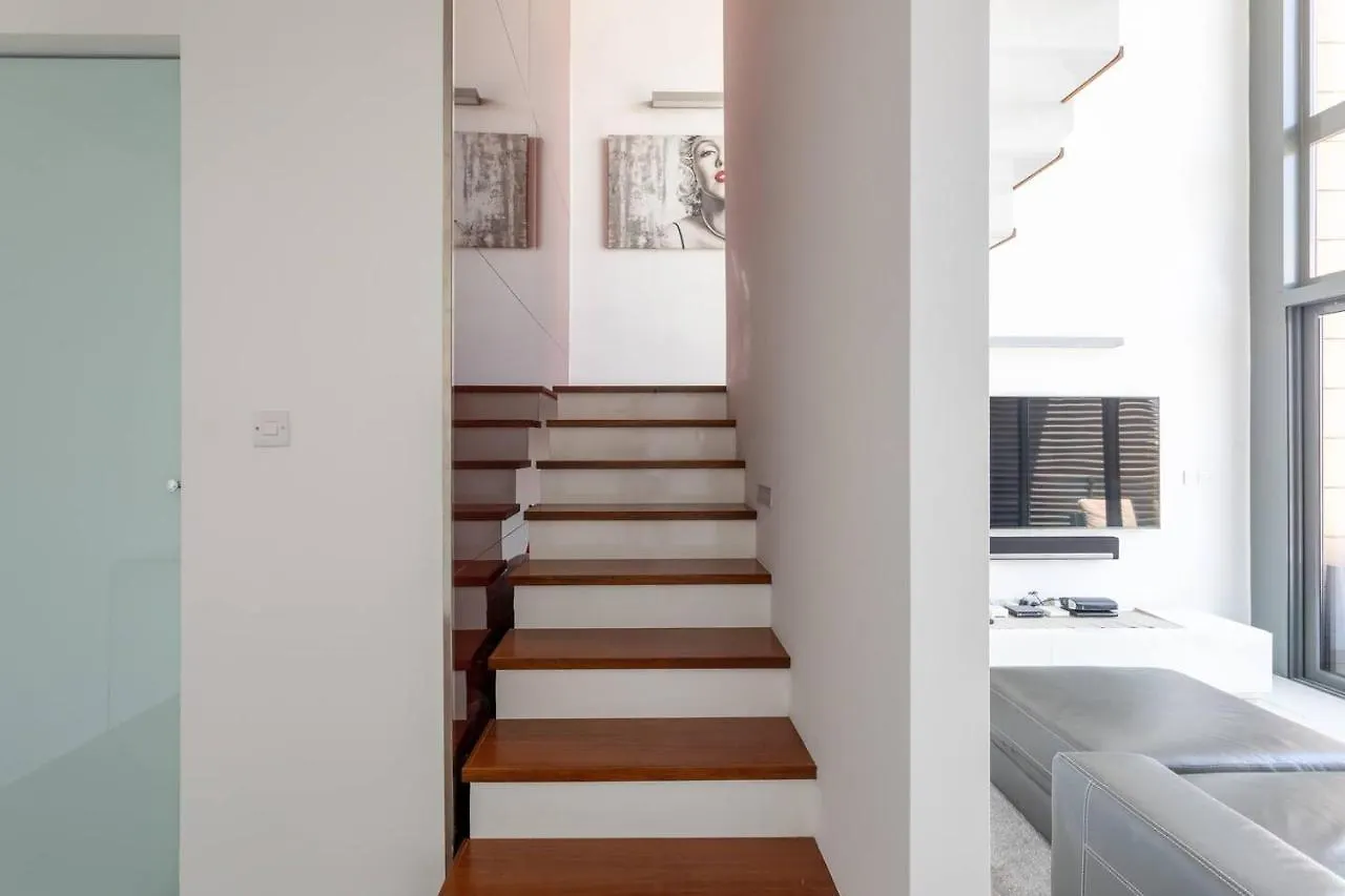 Portomaso - Modern Duplex Apartment Malta