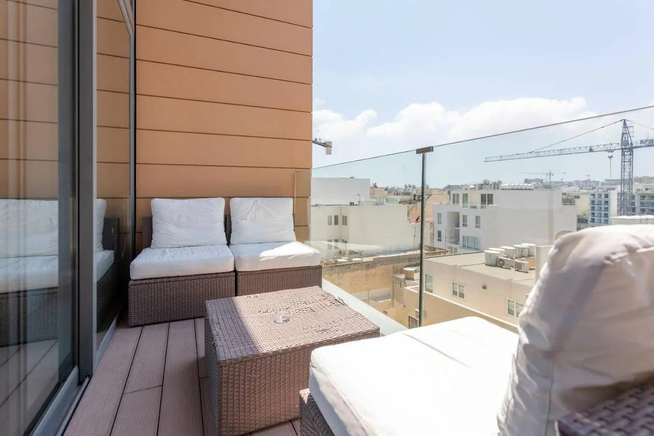 Portomaso - Modern Duplex Apartment Saint Julian's