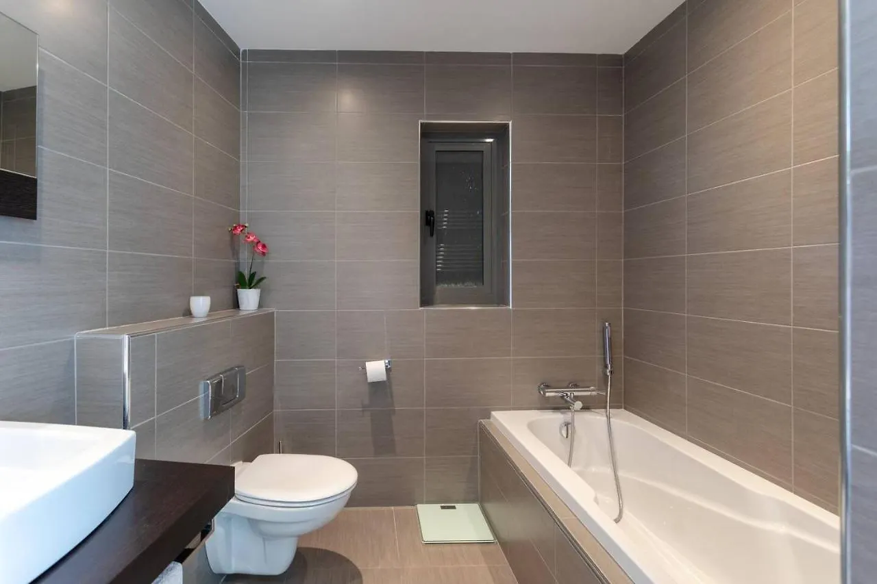 Portomaso - Modern Duplex Apartment Malta